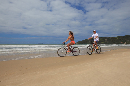 Atividades: Passeio de Bicicleta.